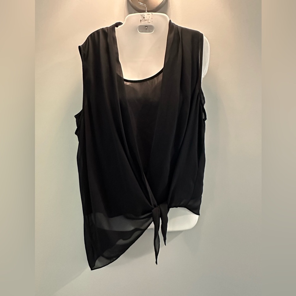 All Saints Ava Tie Top size 8 Color black